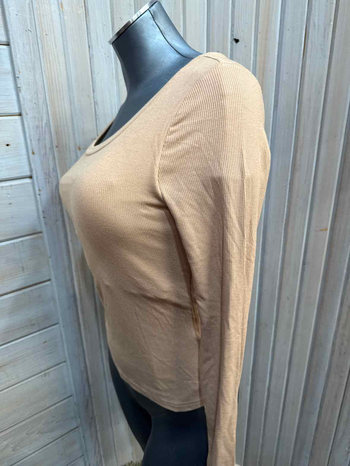 M - ChicMe Long Sleeve