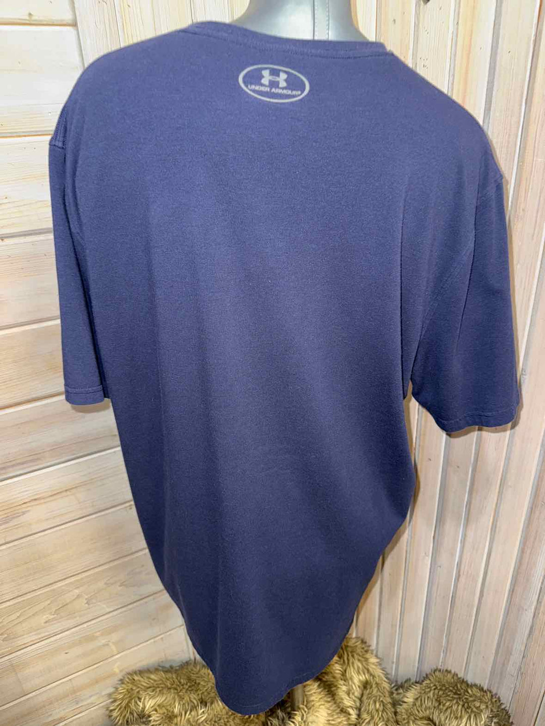 XL - Under Armour T-shirt