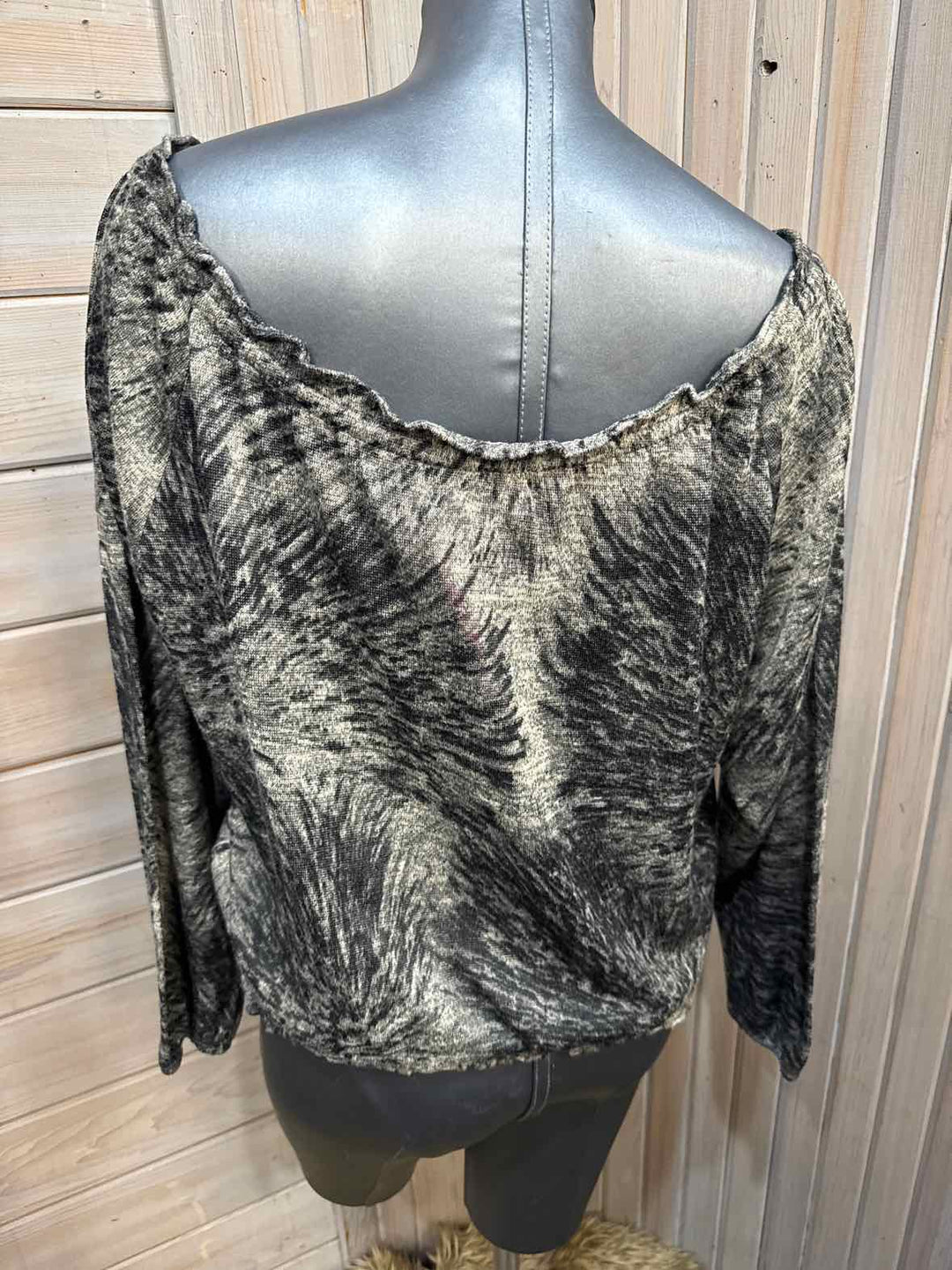 XL - JohnPaulRichard Long Sleeve