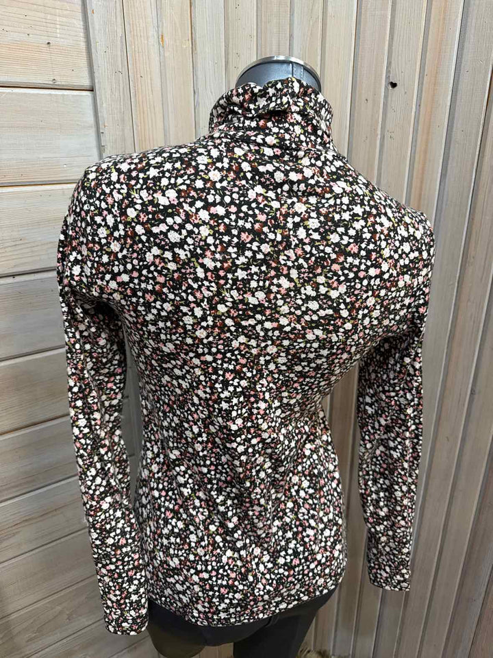 S - Luyaa Turtleneck