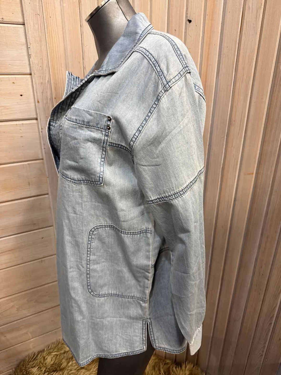 Size M Unbranded Tunic