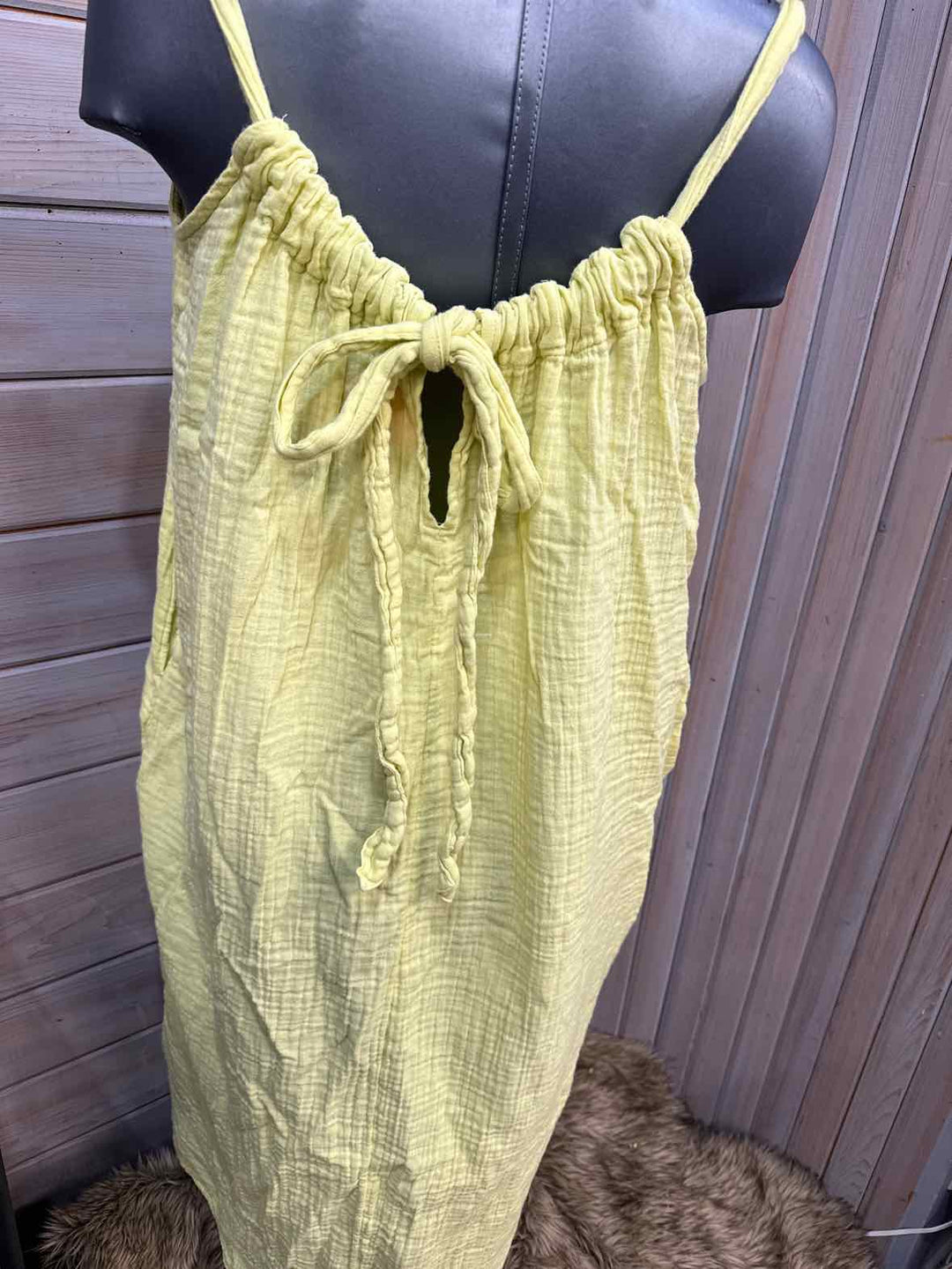 XL - Old Navy Dress