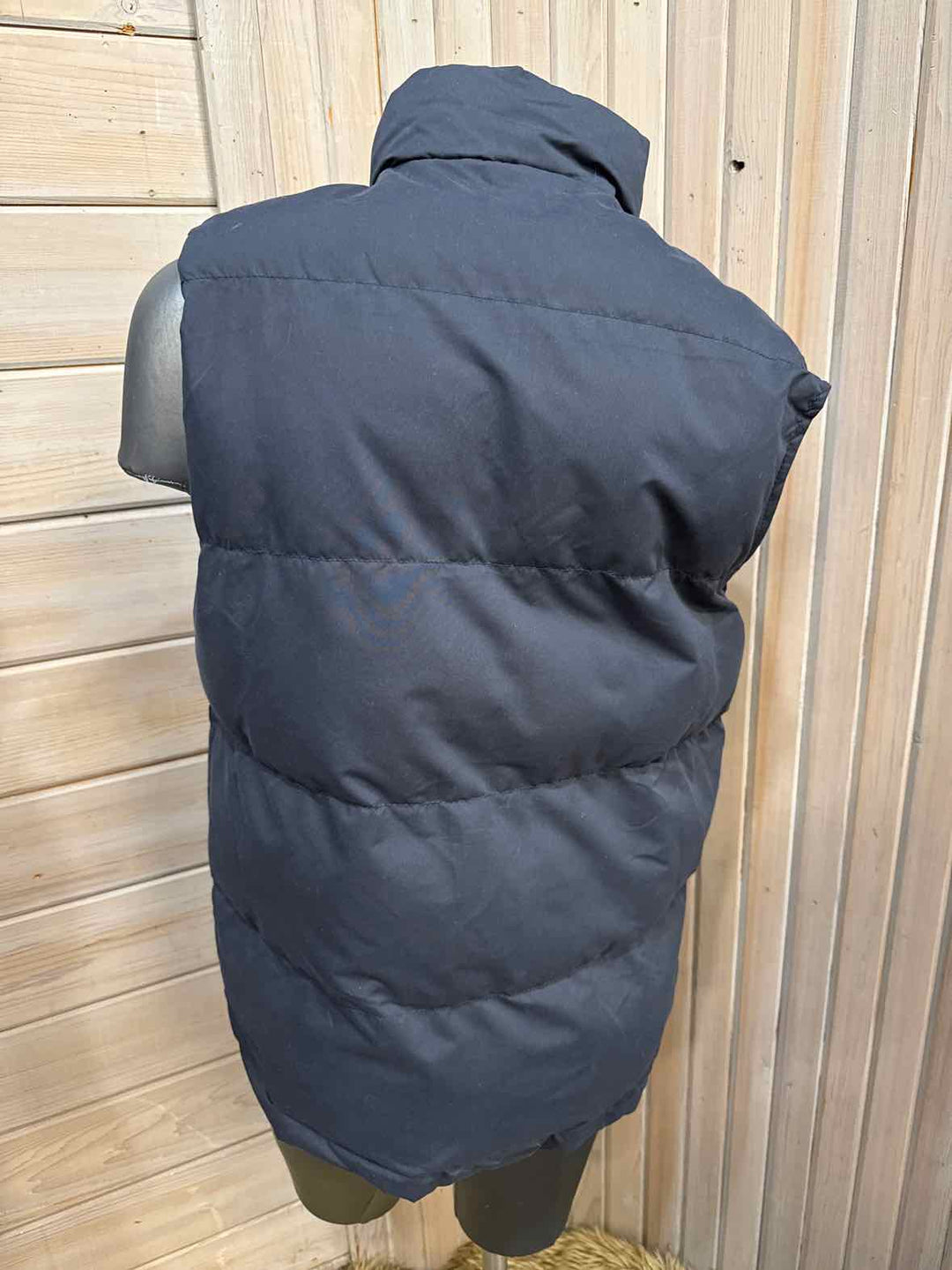 S - St. John's Bay Vest