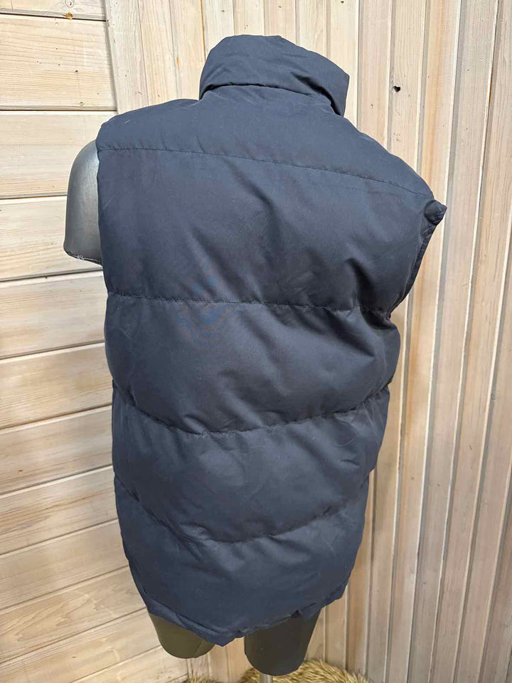 S - St. John's Bay Vest