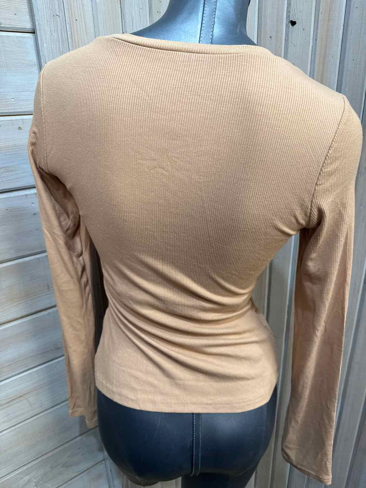 M - ChicMe Long Sleeve