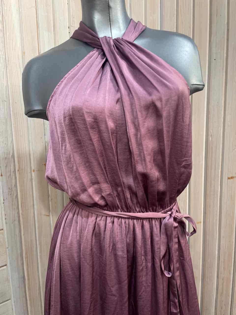 S - Easle Los Angeles Dress