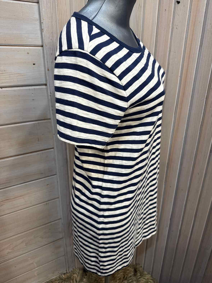 M - Old Navy Dress