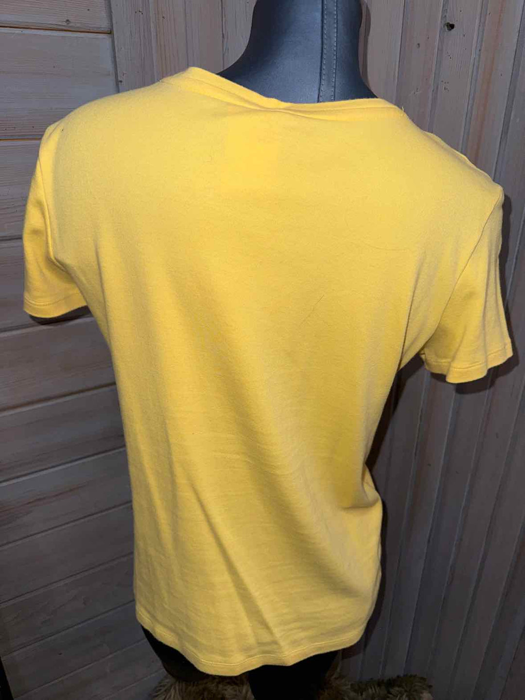 M - Laura Scott T-Shirt