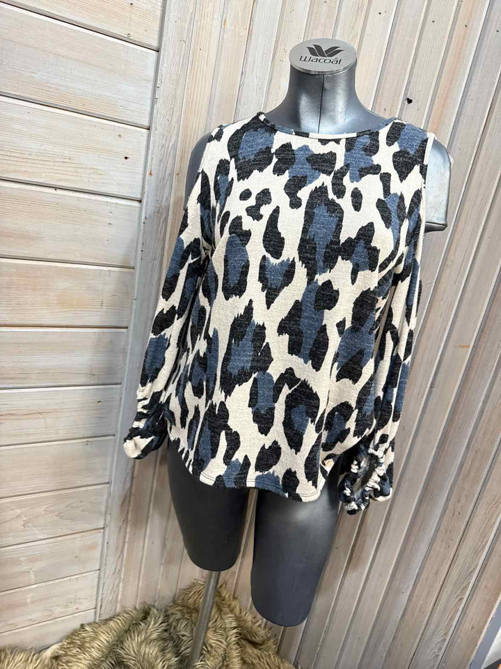 M - 143 Story Long Sleeve