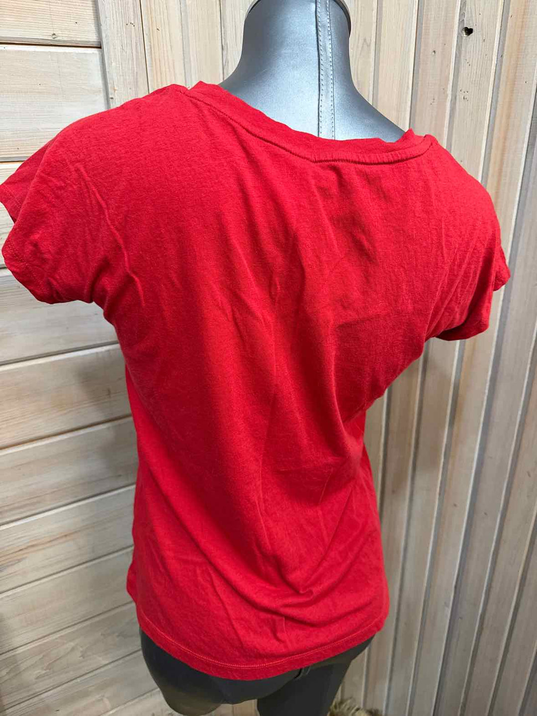 M - Old Navy T-Shirt