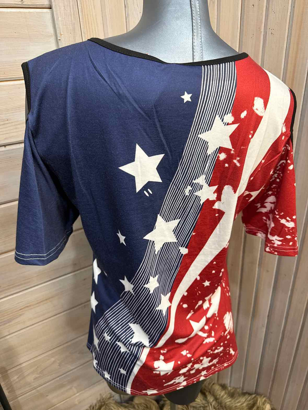 M - Unbranded Cold Shoulder