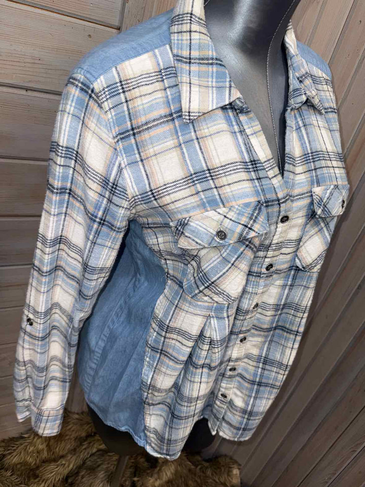 M - Style & Co. Button Down