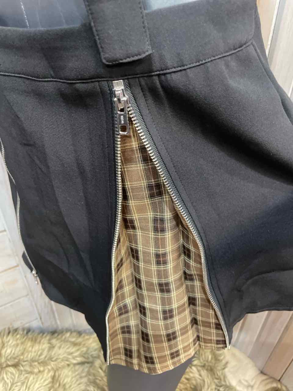 M - Shein Skirt
