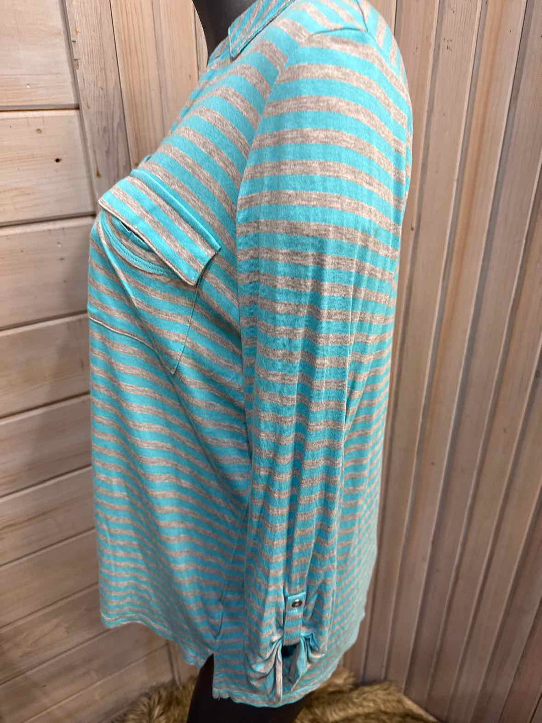 L - Liz Claiborne Long Sleeve