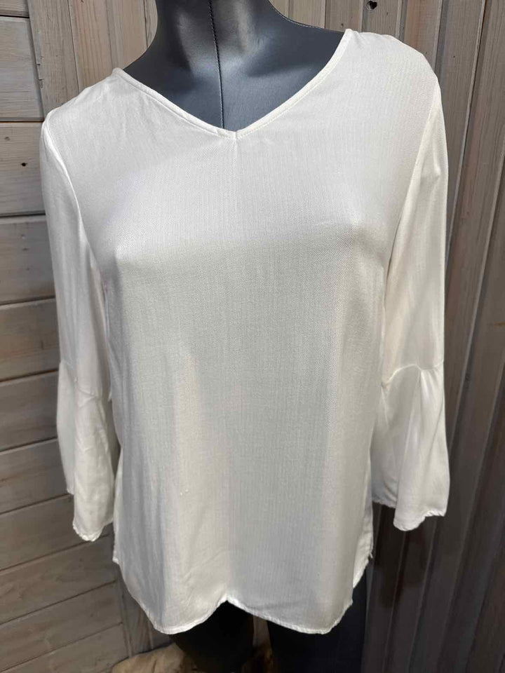 S - Apt. 9 Bell Sleeve