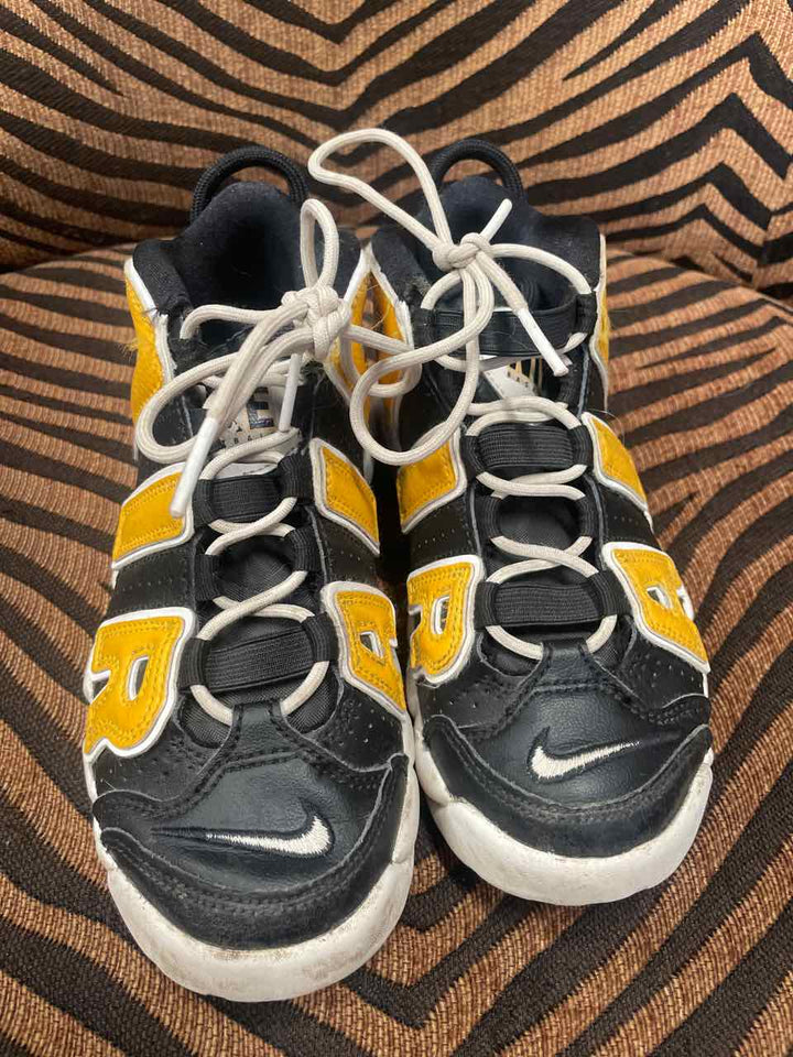 2 - Nike Shoes
