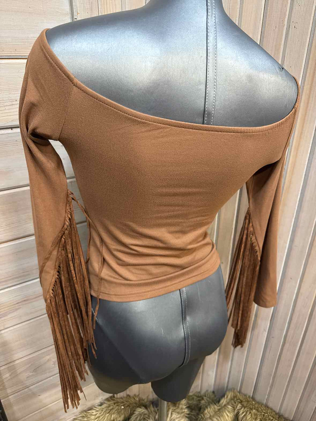 S - Unbranded Crop Top