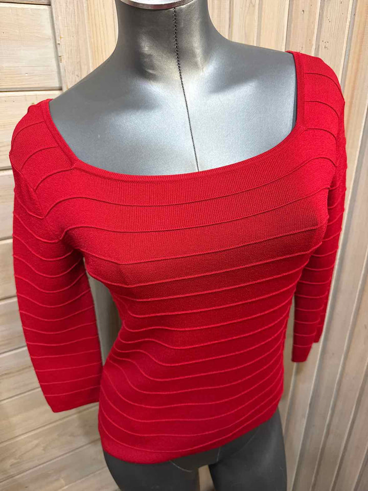 S - Unbranded 3/4 Sleeve