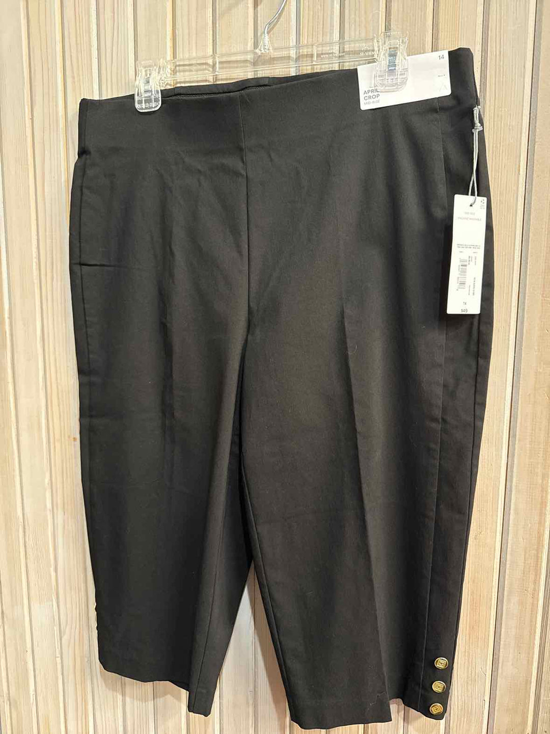 14 - Liz Claiborne Capri