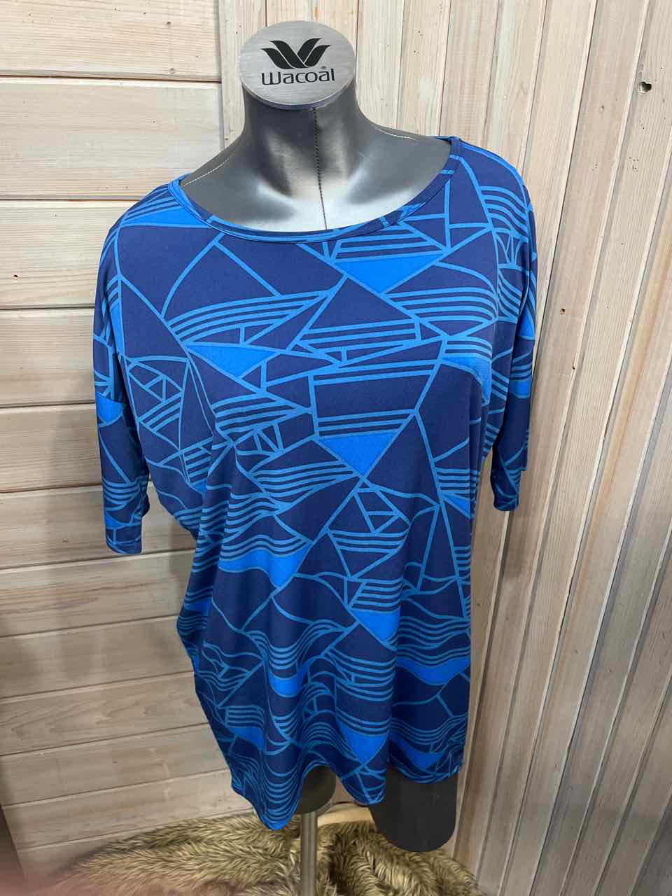XS - LuLaRoe T-Shirt