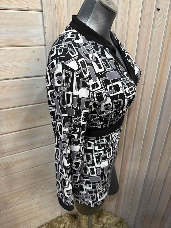 M - Suzie in the City 3/4 Sleeve