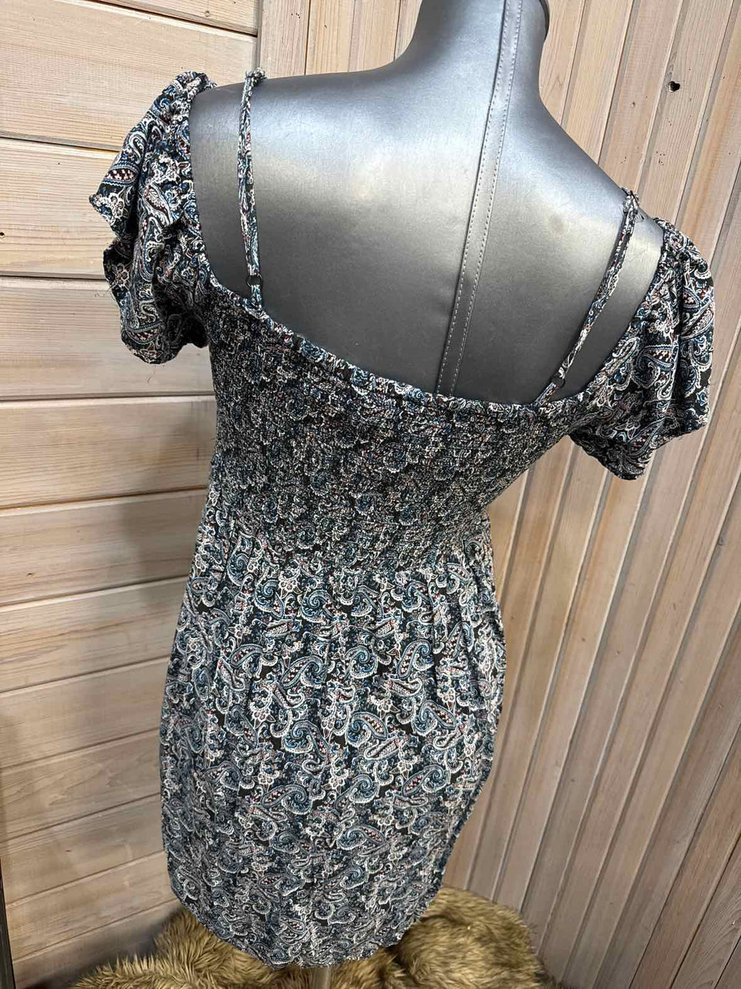 L - Aeropostale Dress