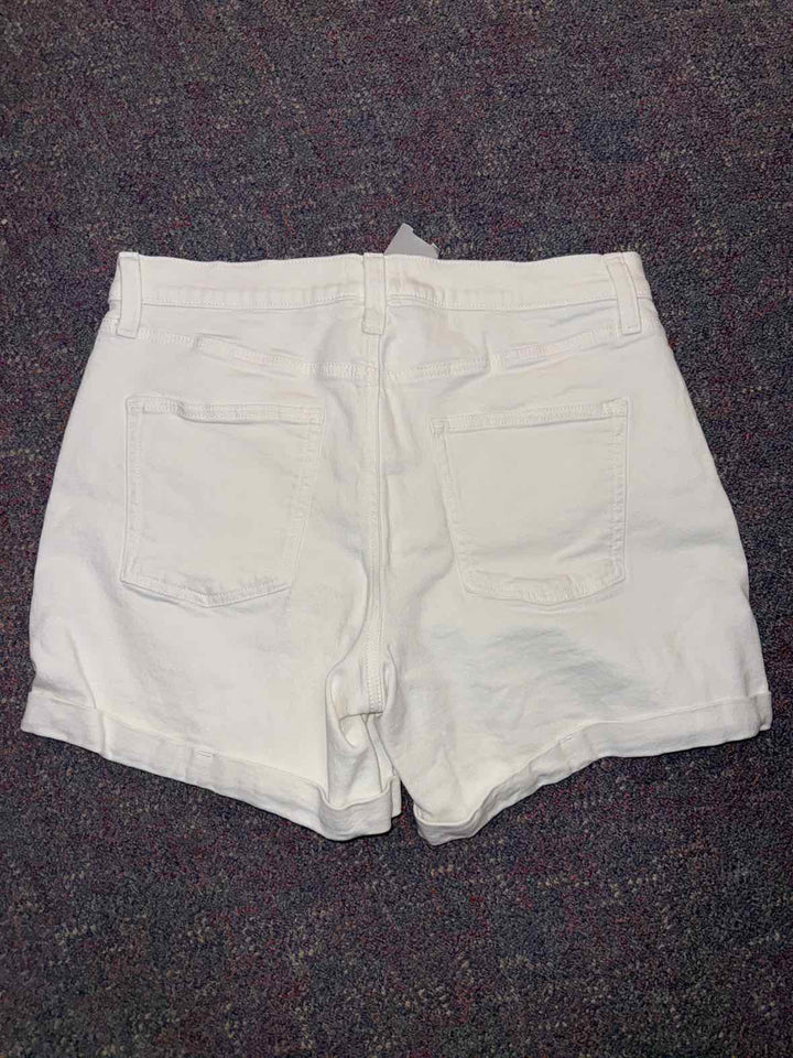 14 - Sonoma Shorts
