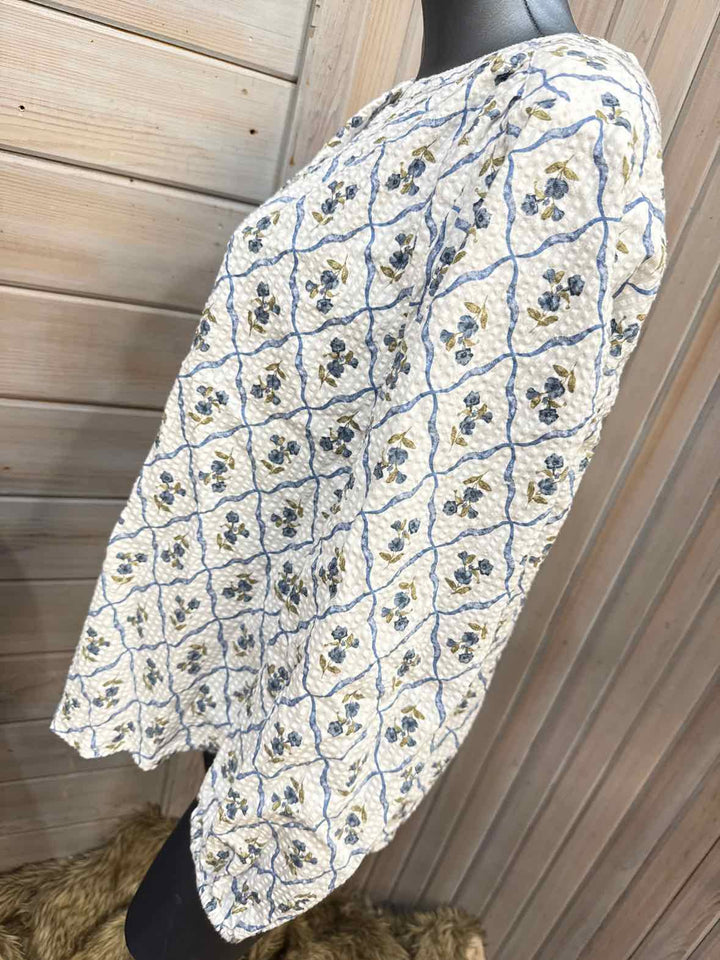 L - Lucky Brand Button Down
