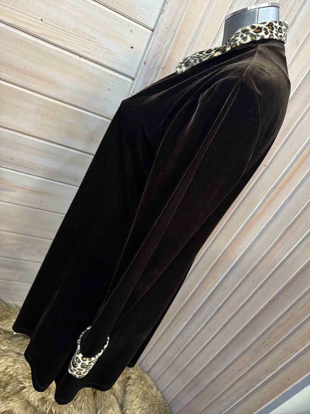 10 - Ronni Nicole Button Down