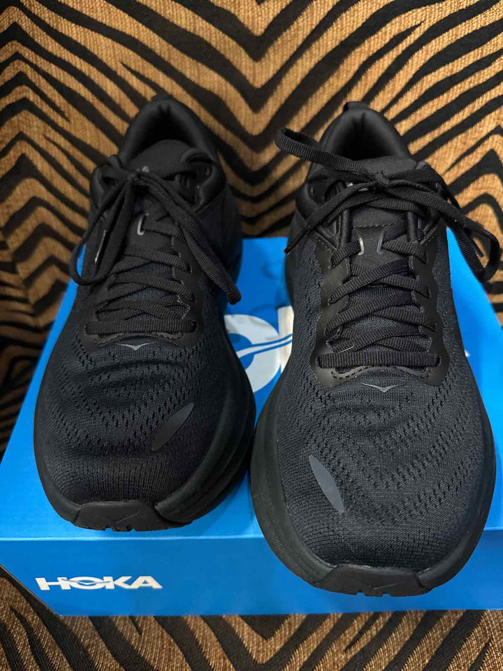 9.5 - Hoka Sneakers