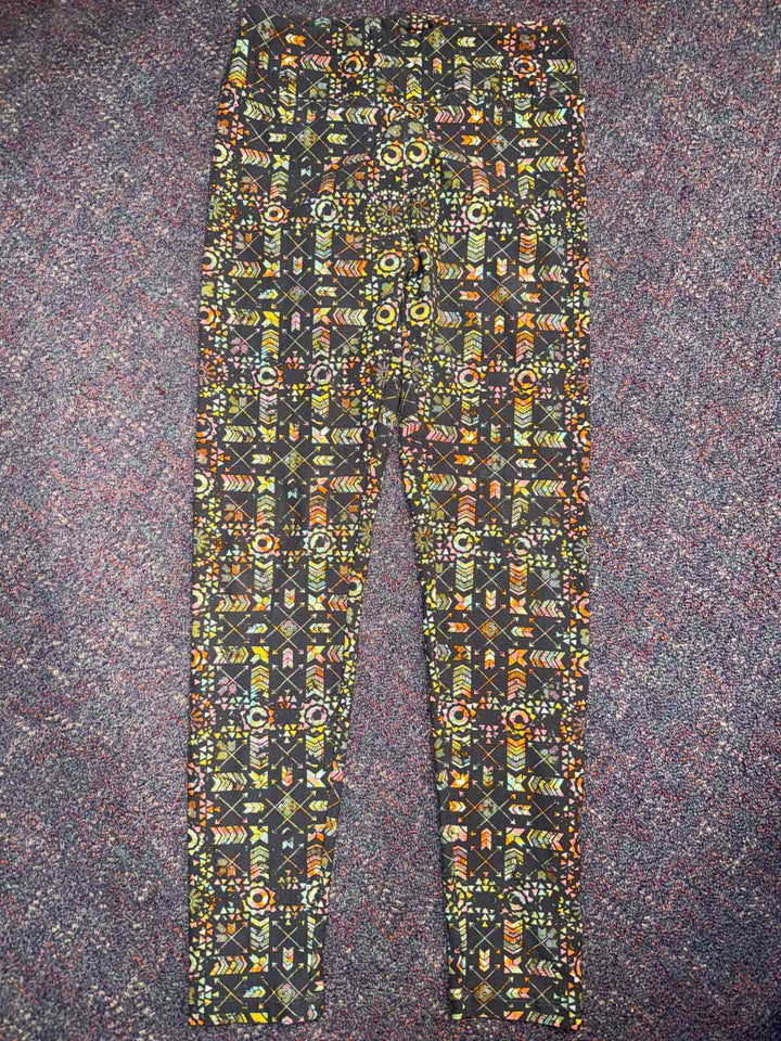 One Size - LuLaRoe Leggings