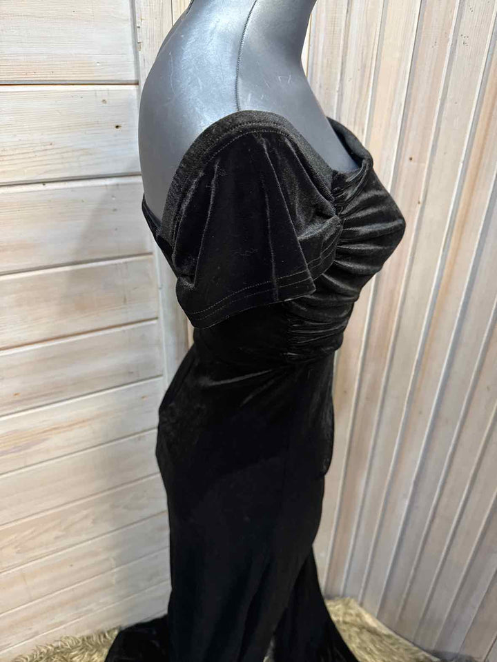 S - Dress Alisa Dress