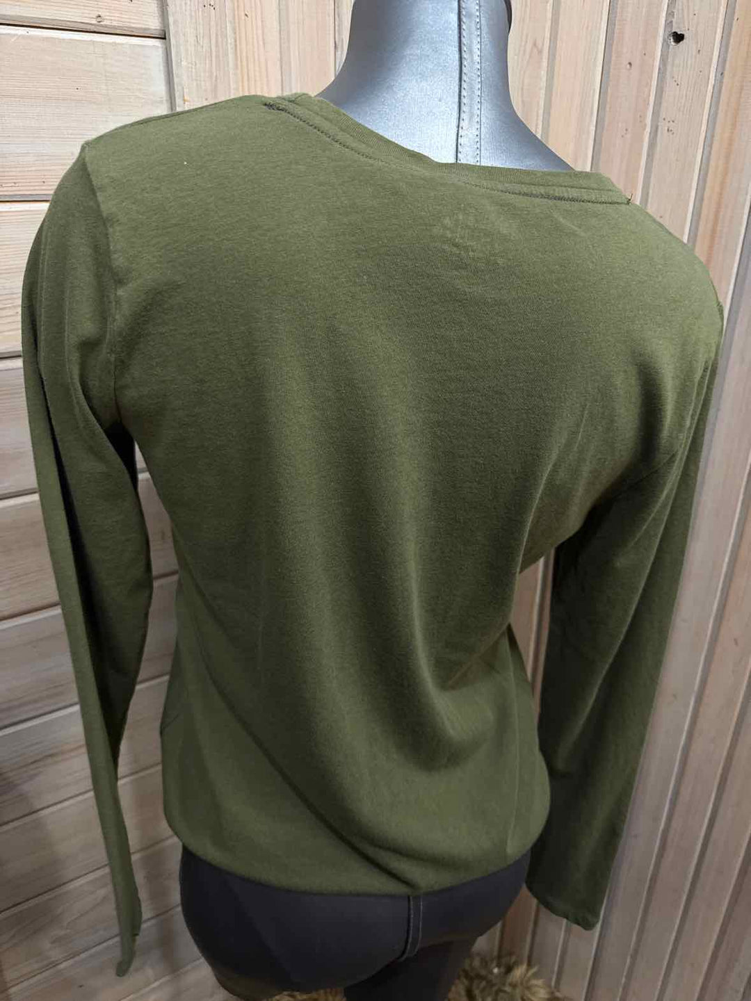 M - Time and Tru Long Sleeve