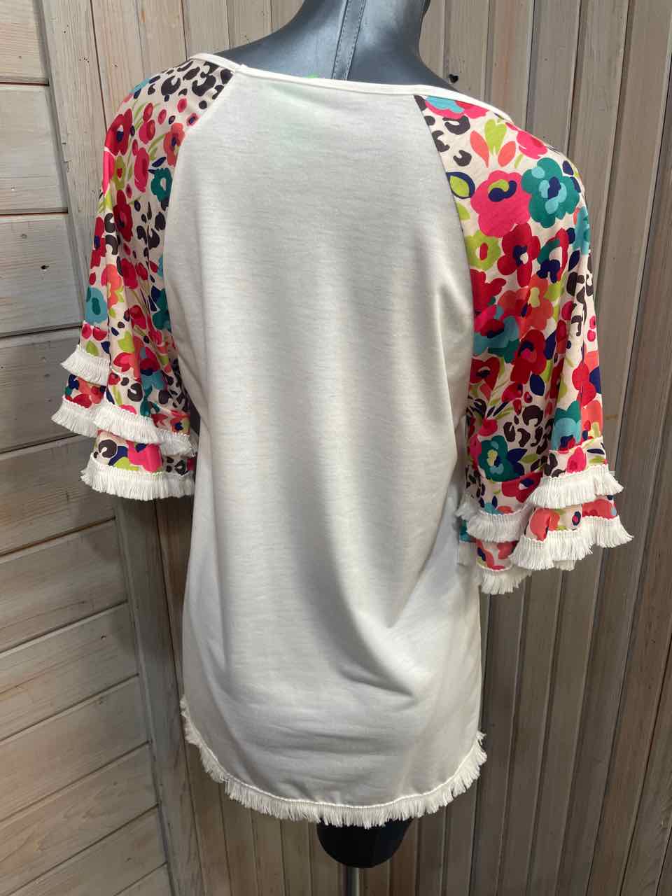 M - Fringy Sleeve T-Shirt