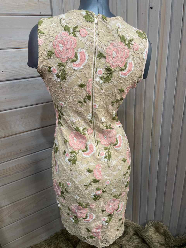 4 - Calvin Klein Dress