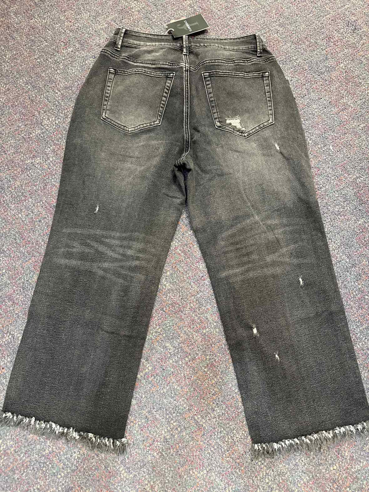 M - Flamingals Jeans