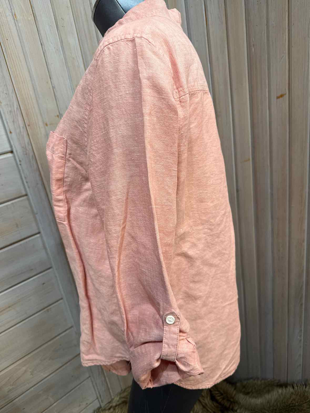 L - Liz Claiborne Button Down