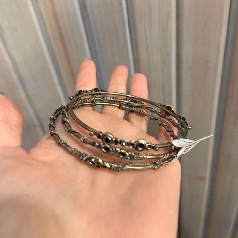 BUNDLE #2: ACCESSORIES
