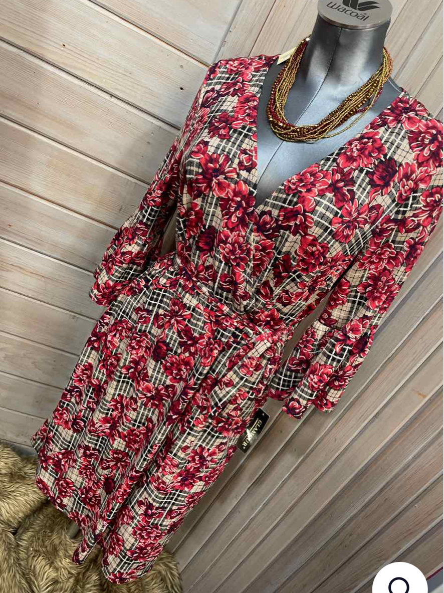 BUNDLE #8🌹FLORAL & LEATHER Size 14