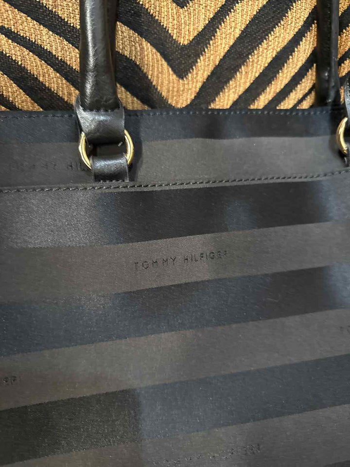 Purse - Tommy Hilfiger Handbag