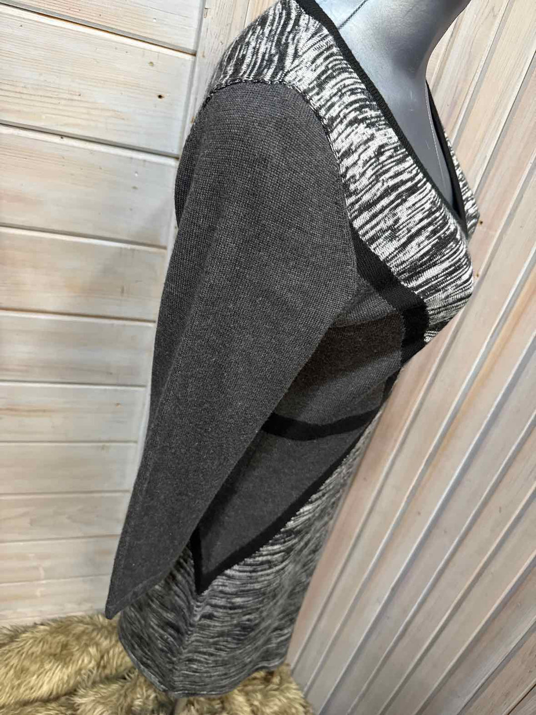 M - Calvin Klein Dress