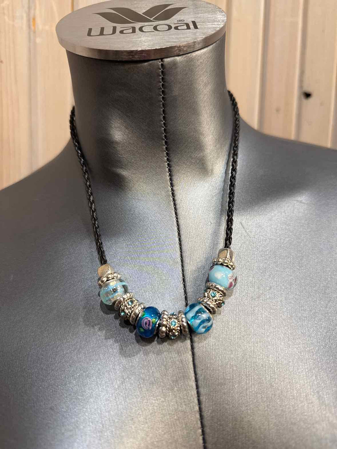 Jewelry - Necklace