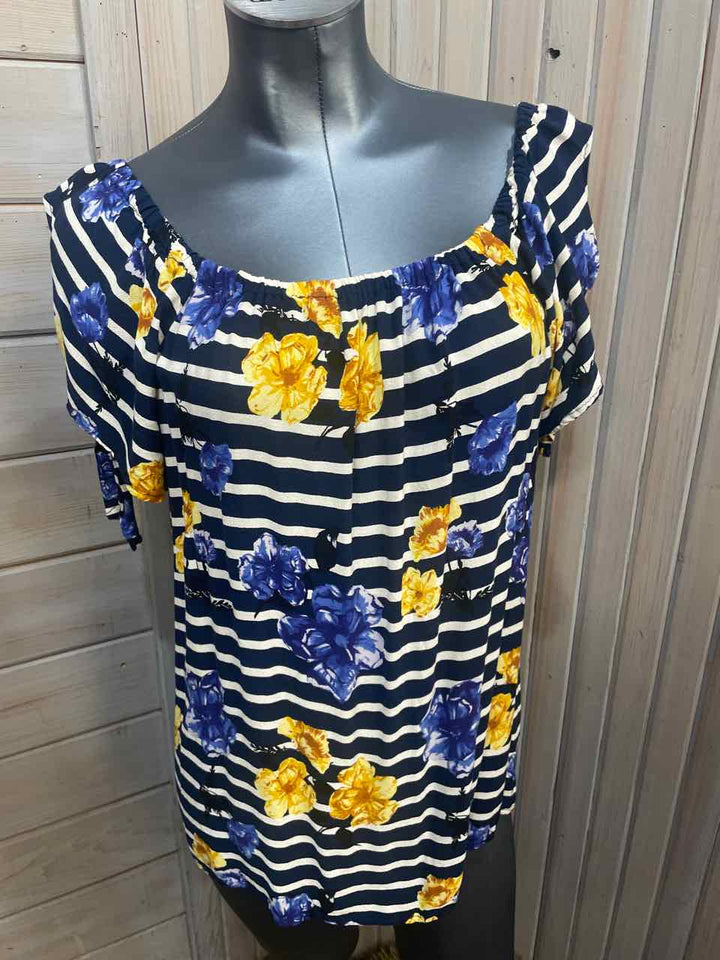 L - Maurices Cold Shoulder