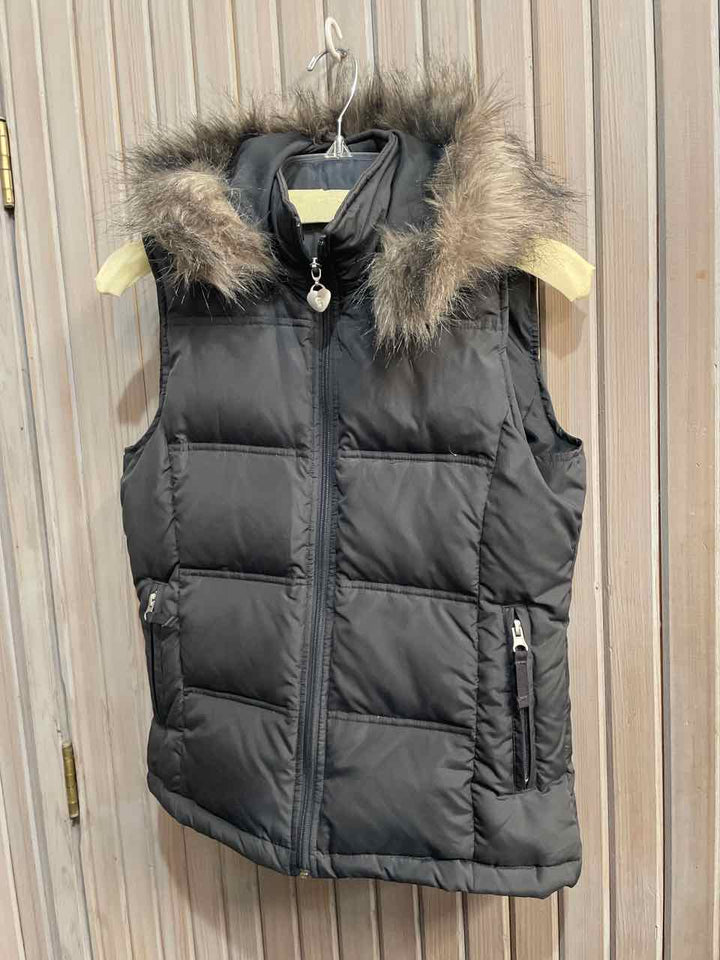 M - Maurices Vest