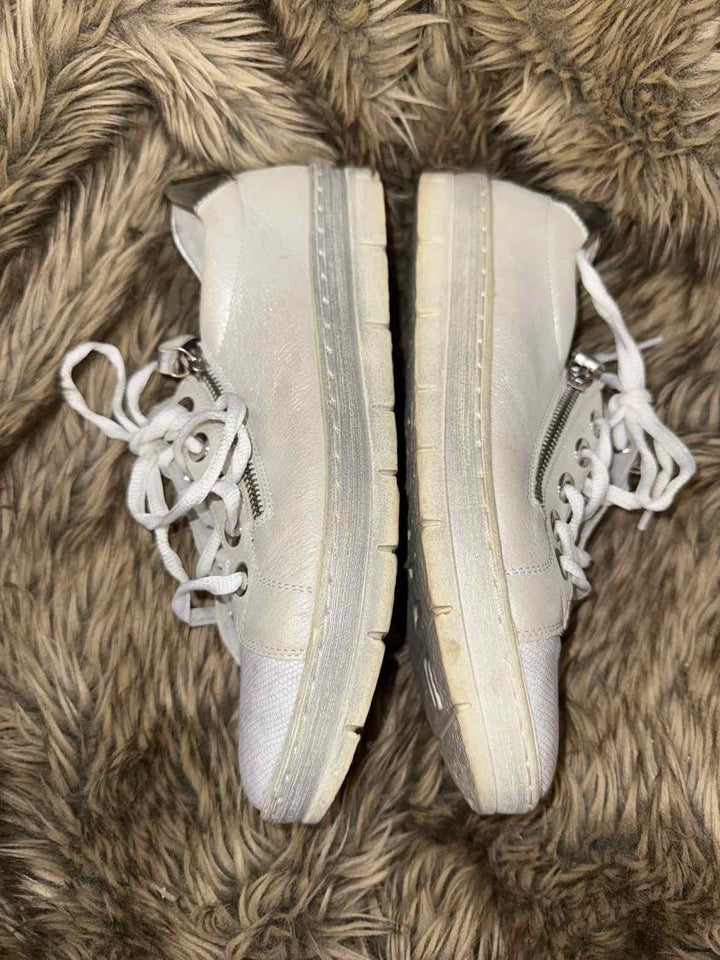 9 - Remonte Sneakers
