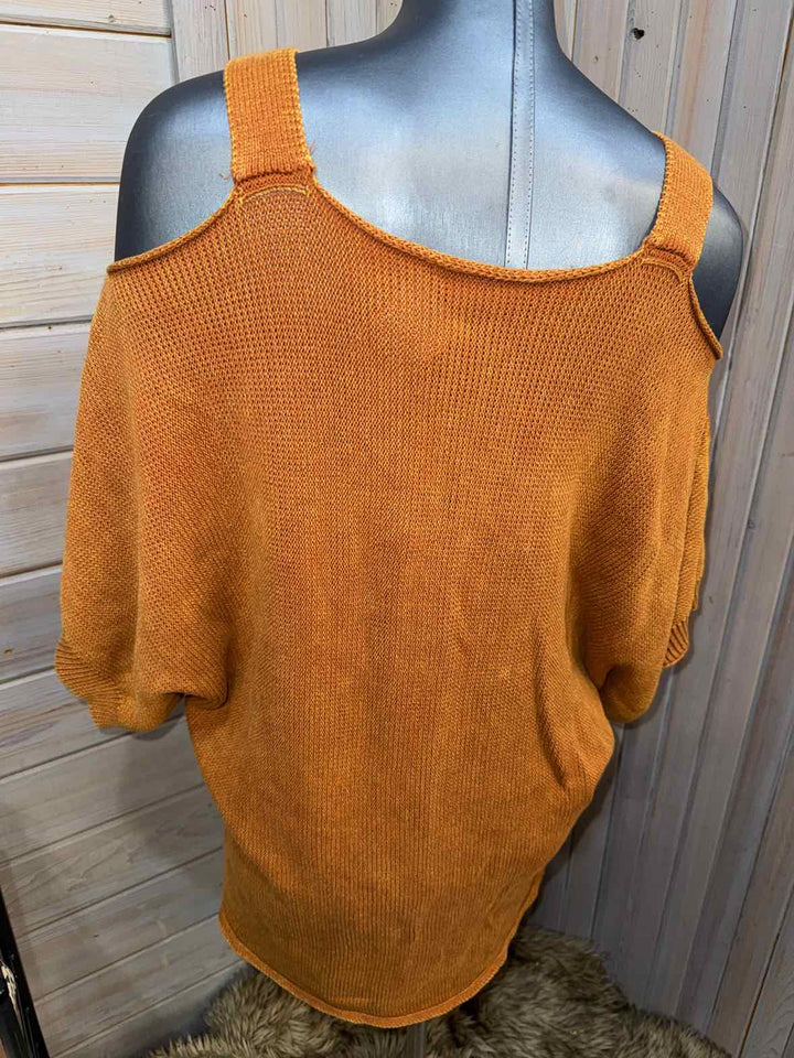 L - She and Sky Cold Shoulder