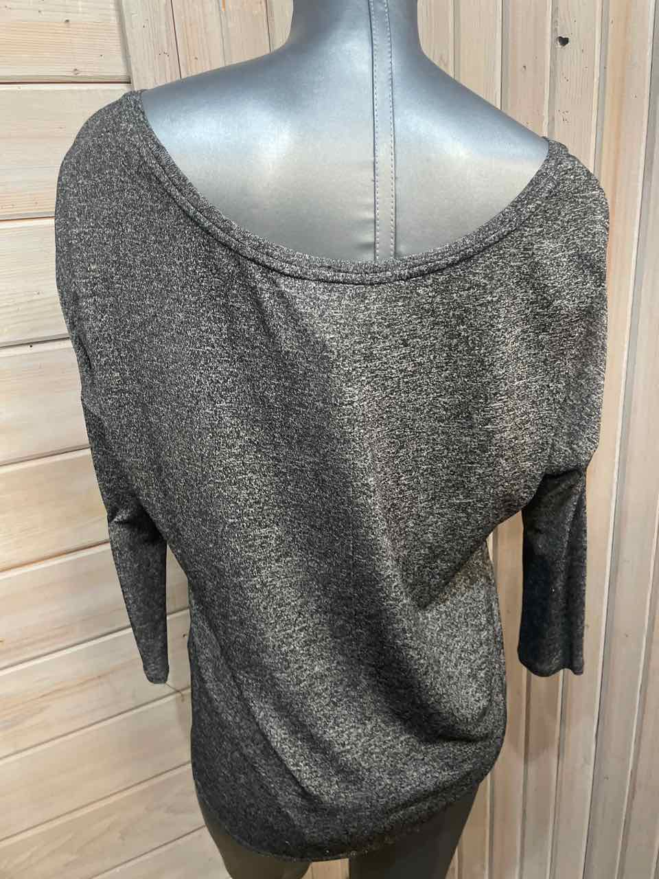 S - American Eagle Long Sleeve