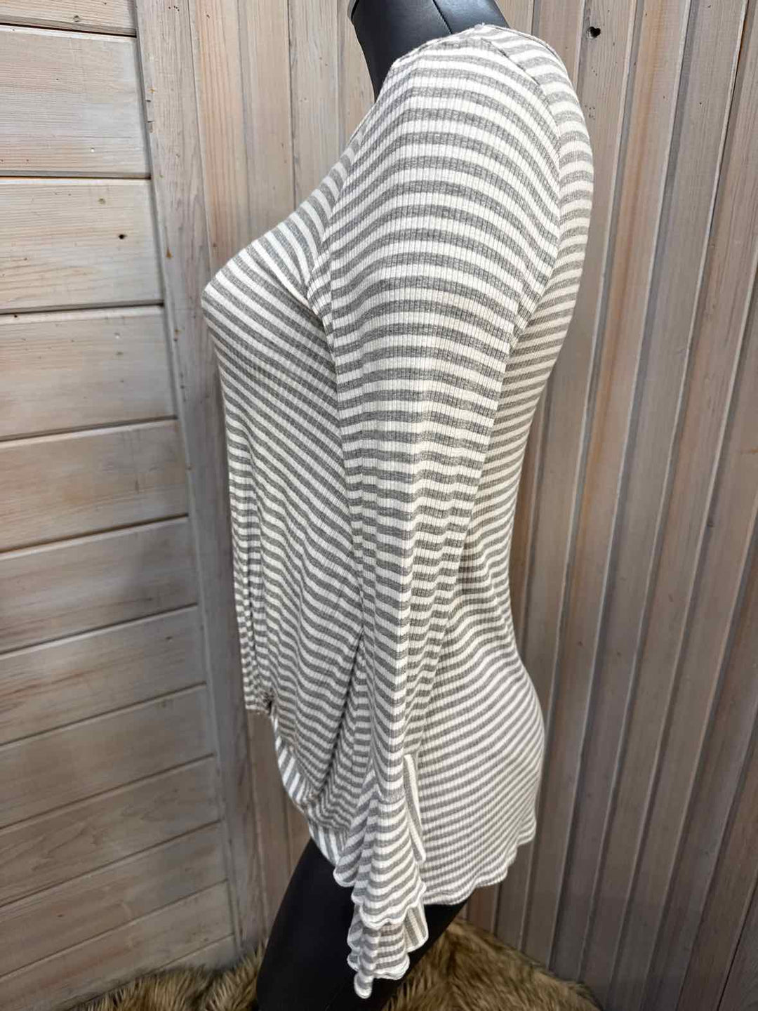 S - Vine & Love Long Sleeve