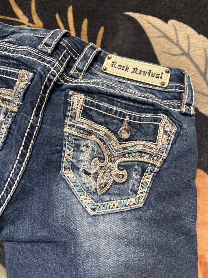 26 - Rock Revival Capri