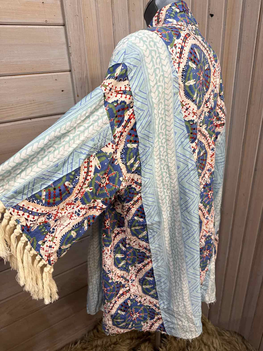 M - GiGiO USA Kimono